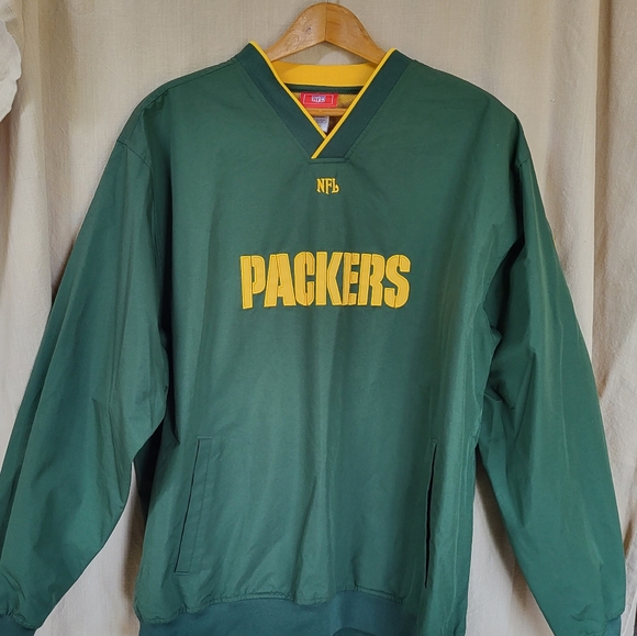 Other - Packers /NFL PullOver WindBreaker Sports Jacket (L). w/ zipper bottom hip.